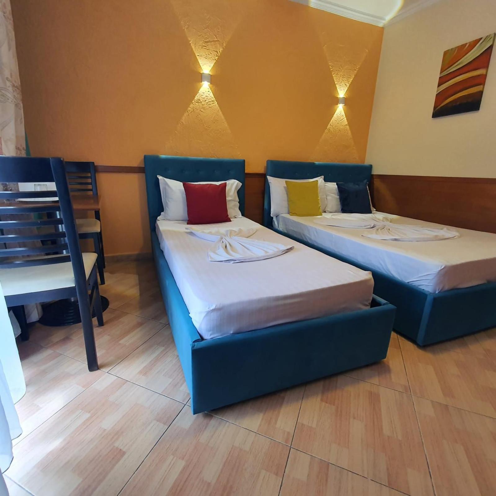 Quick Stop Hotel Tirana Kültér fotó
