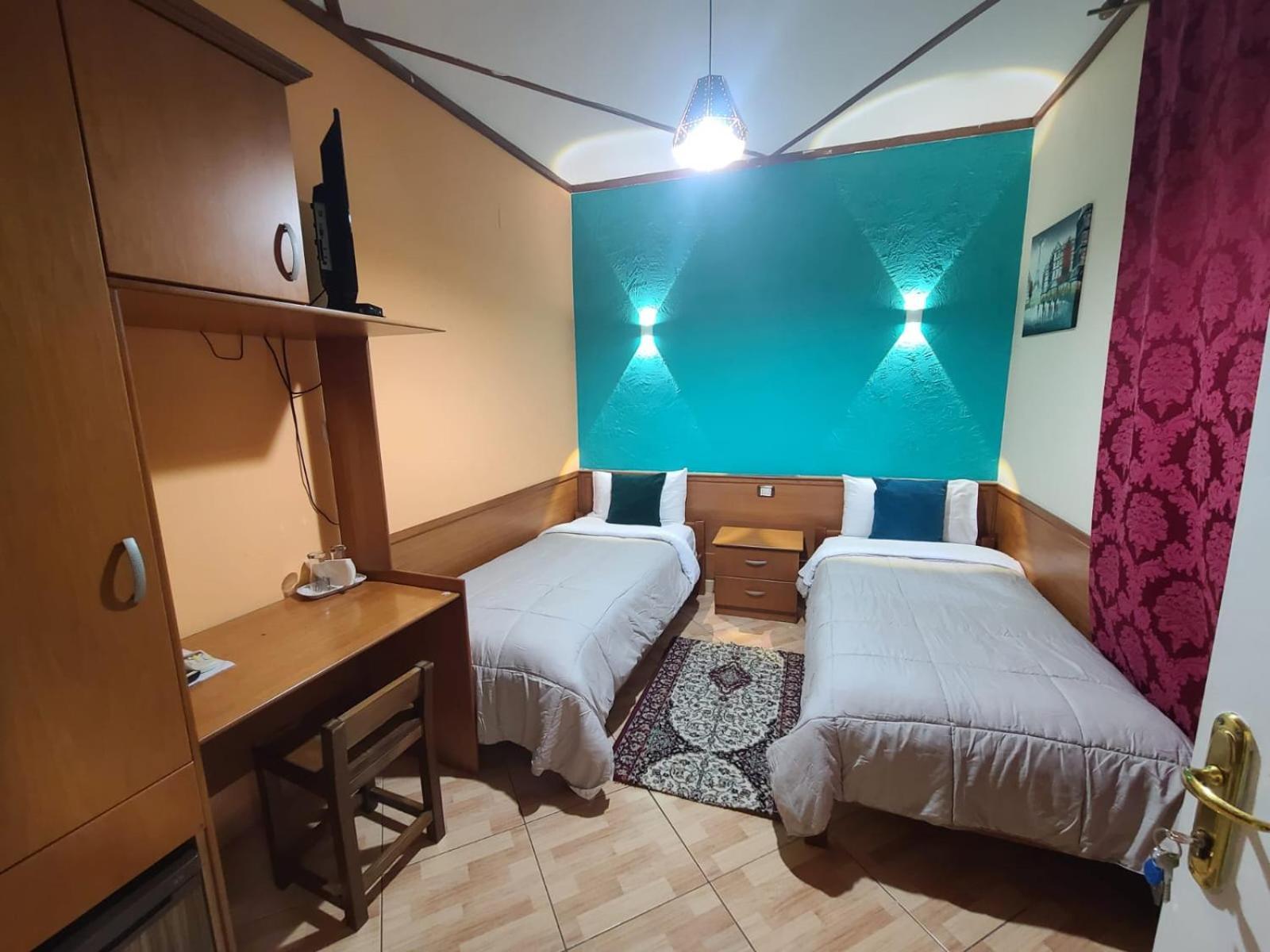 Quick Stop Hotel Tirana Kültér fotó