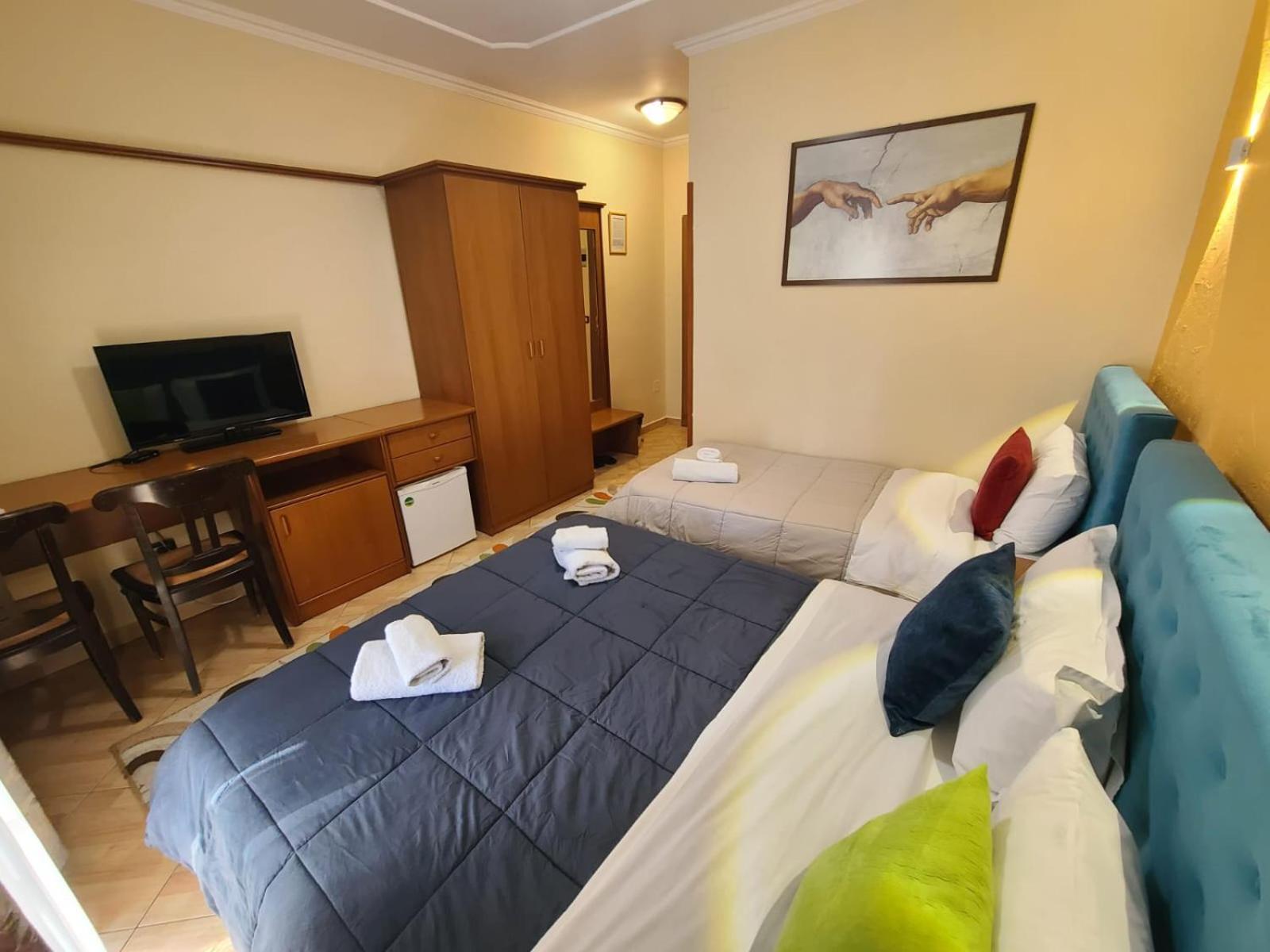 Quick Stop Hotel Tirana Kültér fotó